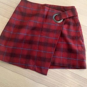 FREE PEOPLE CHERRY COMBO TESSA Red PLAID MINI SKIRT Size 2